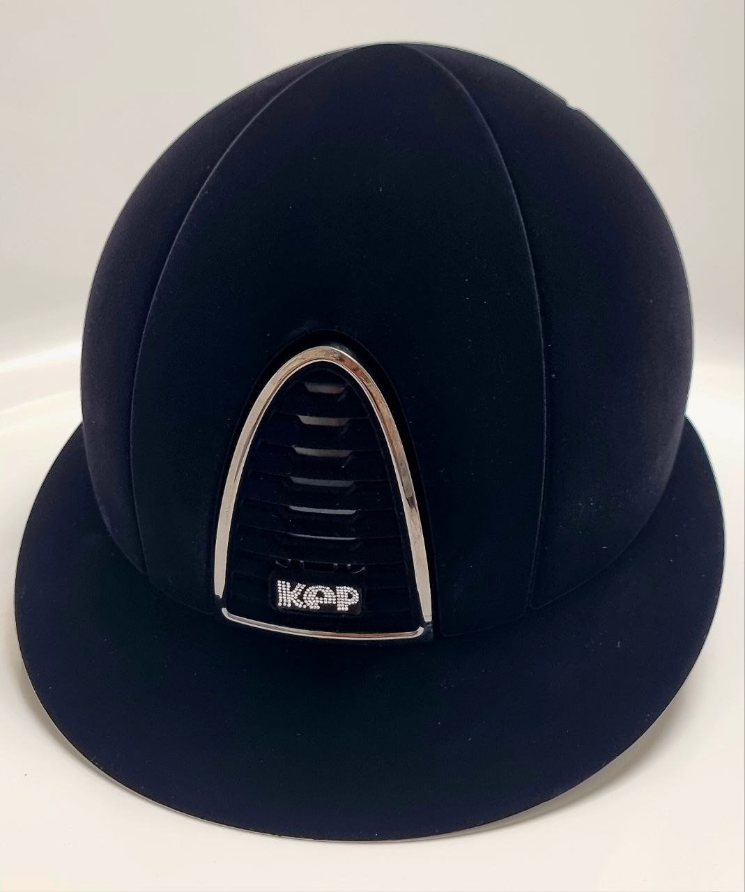 4cccb93434d511f1b7bf00155d3e6f0a_7627f343372611f1b7bf00155d3e6f0a Шолом Cromo 2.0 Polo Velvet Black + Crystals від KEP - Зображення 1