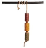 Іграшка-ласощі в денник Wooden Relax De-Stress від Kentucky