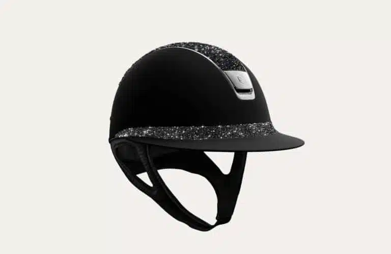 каски для вершника